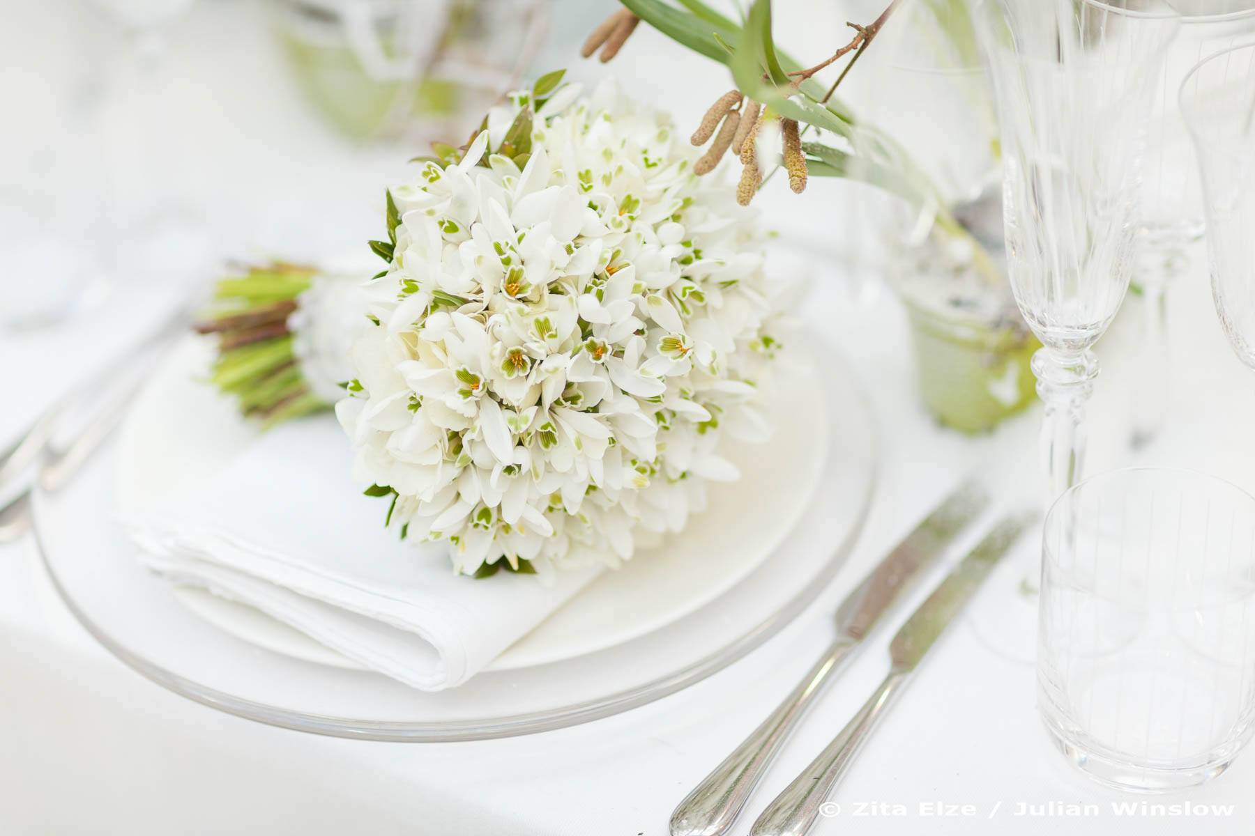 flower bouquet placeholder on a dine place set